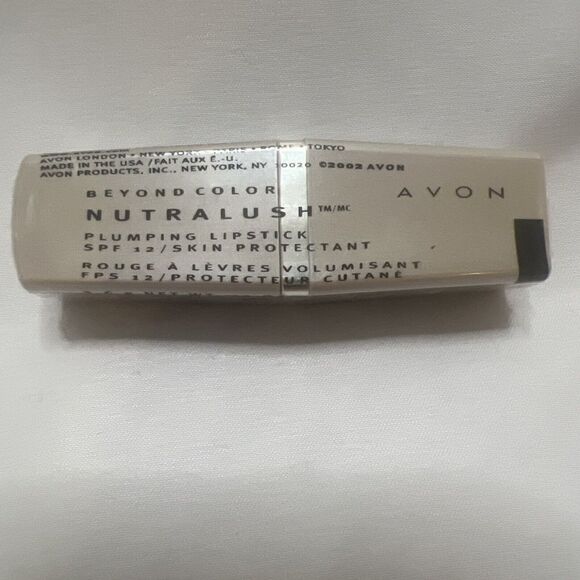 Avon Beyond Color Nutralush Plumping Lipstick PECAN‎ SPF 12 - Picture 1 of 4
